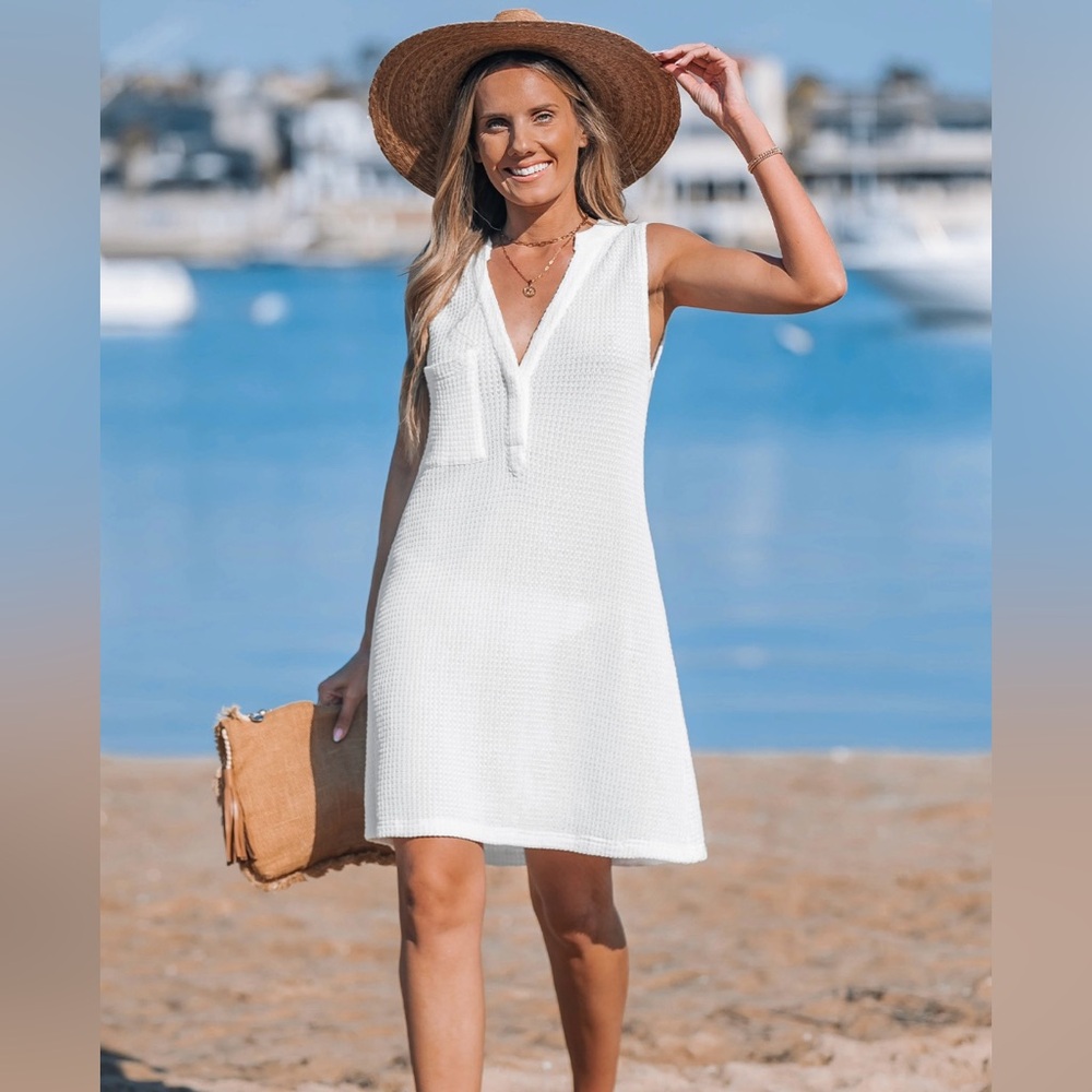 CUPSHE White Waffle Knit Sleeveless Cover-Up Dress